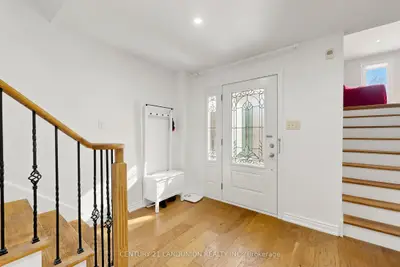 329 Atha Avenue, Richmond Hill, On L4c 6a8