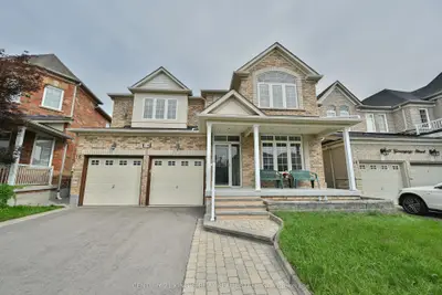 Detached in Markham
