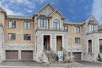 41 Milbourne Lane, Richmond Hill, On L4e 1g4
