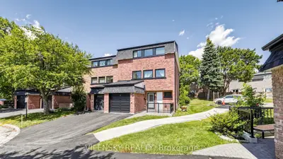 14 Poplar Crescent 19, Aurora, On L4g 3l3