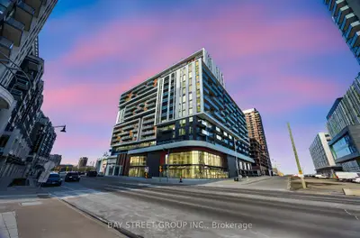 Condo Apartment in Markham