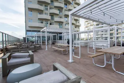 474 Caldari Road 403, Vaughan, On L4k 0r5