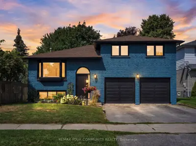 192 Biscayne Boulevard, Georgina, On L4p 3l5
