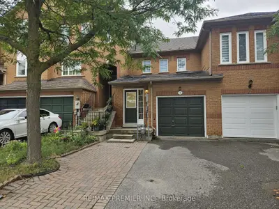 9 Lucena Crescent, Vaughan, On L6a 2w6