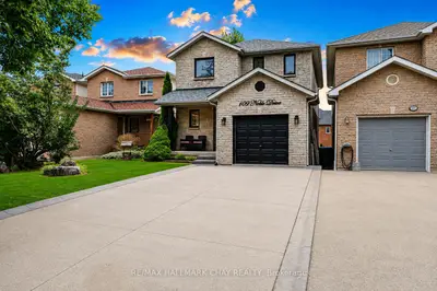 Detached in Bradford West Gwillimbury