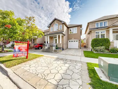 21 Russell Hill Road, Markham, On L6c 2l8