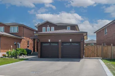 37 Lime Drive, Vaughan, On L4l 5n3