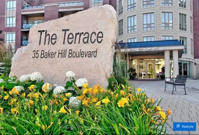 35 Baker Hill Boulevard W 309, Whitchurch-stouffville, On L4a 1p8