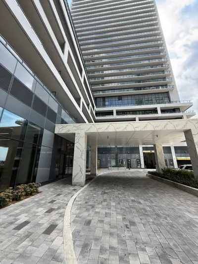 8960 Jane Street 205, Vaughan, On L4k 0n9