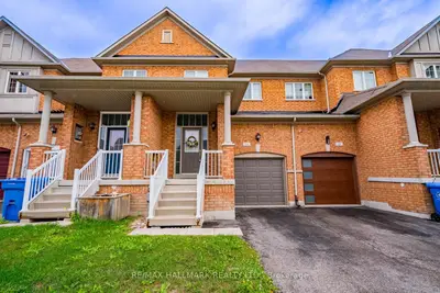 206 Lageer Drive, Whitchurch-stouffville, On L4a 0x1