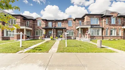 181 Beechborough Crescent, East Gwillimbury, On L9n 0l6