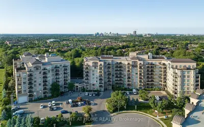 8 Maison Parc Court 305, Vaughan, On L4j 9k5