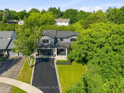 35 Sir Constantine Drive, Markham, On L3p 2x4