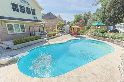 62 Greencroft Crescent, Markham, On L3r 3y5