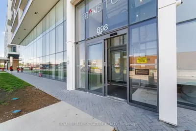 898 Portage Parkway 5301, Vaughan, On L4k 0j6
