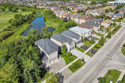 32 Princeton Avenue, Richmond Hill, On L4s 2e3