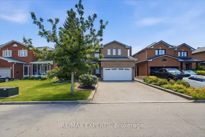 5 Jordana Drive, Markham, On L3s 3c2