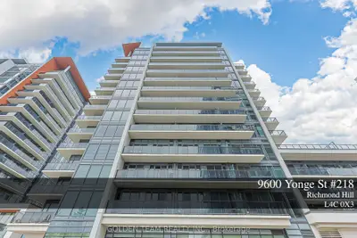 9600 Yonge Street 218b, Richmond Hill, On L4c 0x3