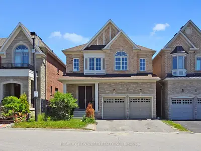 54 Thornapple Lane, Richmond Hill, On L4e 1e7