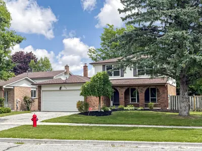 193 Alexander Road, Newmarket, On L3y 5n6
