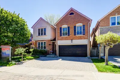 77 Rosedale Heights Drive, Vaughan, On L4j 4t3