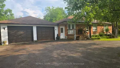 1031 Metro Road, Georgina, On L4p 3e9