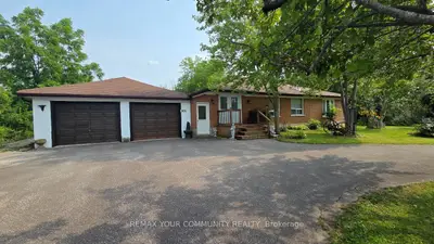 1031 Metro Road, Georgina, On L4p 3e9
