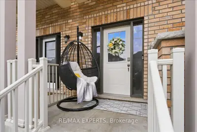 68 Lorne Thomas Place, New Tecumseth, On L9r 0v8