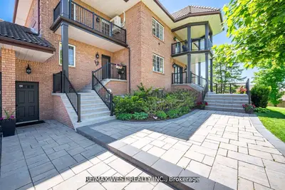 7 Stewart Crescent, Essa, On L0l 2n0
