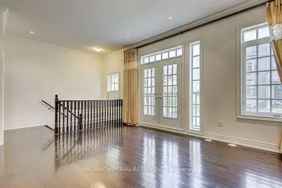 62 Lord Durham Road, Markham, On L6g 0c1