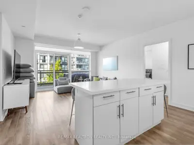333 Sea Ray Avenue D212, Innisfil, On L9s 0n9