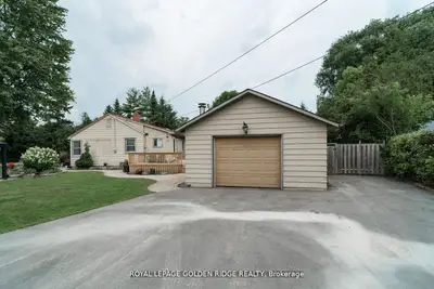 19 Lake Drive N, Georgina, On L4p 1a2