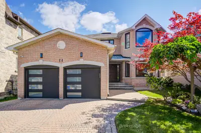 5 Silk Court, Richmond Hill, On L4b 4a4