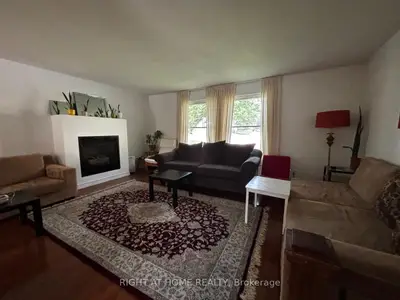 278 Waratah Avenue Upper, Newmarket, On L3y 5j2