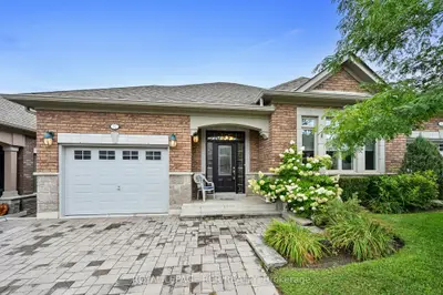 32 Hillcrest Drive, New Tecumseth, On L9r 0n4