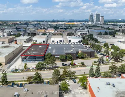 100 Courtland Avenue Unit 2, Vaughan, On L4k 3t6