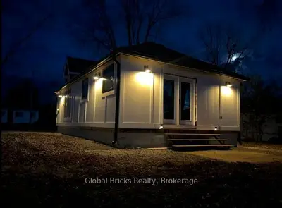 899 Maplewood Drive, Innisfil, On L9s 1y7