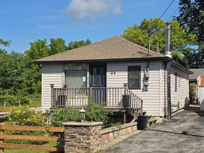 68 Valley Road, Whitchurch-stouffville, On L4a 7x3