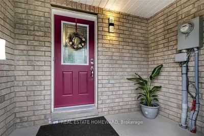 19 Bilbrough Street, Aurora, On L4g 7w3