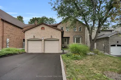 95 Gilbank Drive, Aurora, On L4g 5e2