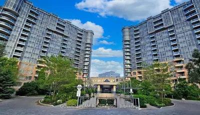 33 Cox Boulevard 906, Markham, On L3r 8a6