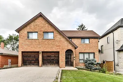 82 Highland Park Boulevard, Markham, On L3t 1b5