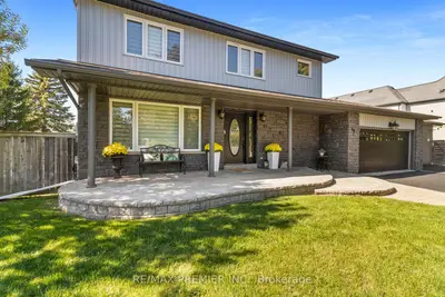 60 Nobleview Drive, King, On L0g 1n0