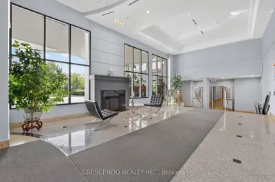 11121 Yonge Street 306, Richmond Hill, On L4c 0s7