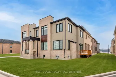 11 Godfrey Willis Drive, Markham, On L6c 3n2