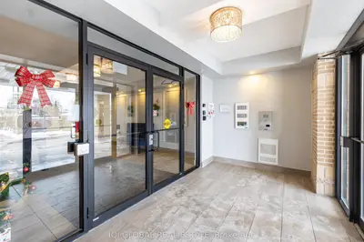 481 Rupert Avenue 2205, Whitchurch-stouffville, On L4a 1y7