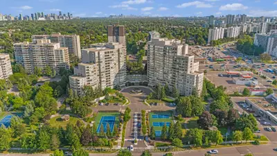 11 Townsgate Drive 1410, Vaughan, On L4j 8g4