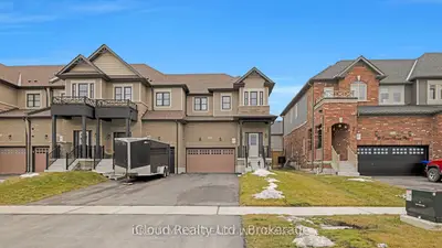 73 Lorne Thomas Place, New Tecumseth, On L9r 0v8