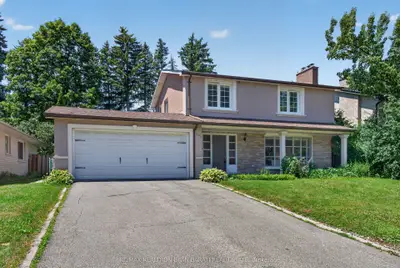 215 Grandview Avenue, Markham, On L3t 1j3