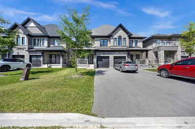 9 Alan Williams Trail, Uxbridge, On L9p 0r5
